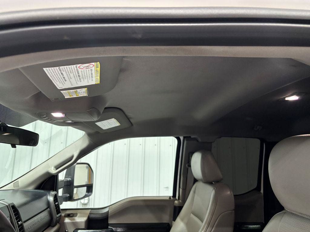 Used 2017 Ford F250 XL w/ Power Equipment Group AWD/4WD image 15