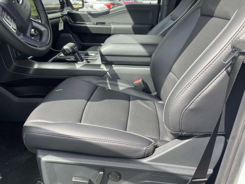 New 2025 Ford F150 Lariat w/ Equipment Group 501A Mid image 10