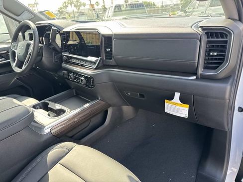 New 2026 Chevrolet Silverado 2500 LT w/ Trail Boss Package AWD/4WD image 12