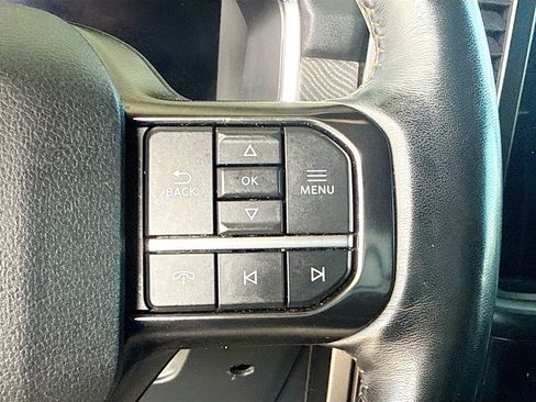 Used 2023 Ford F150 Platinum image 15