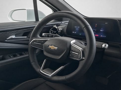 Used 2024 Chevrolet Blazer EV LT AWD/4WD image 10