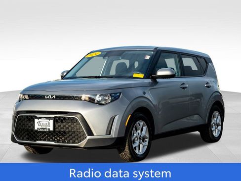 Used 2024 Kia Soul LX w/ Option Group 015 image 3