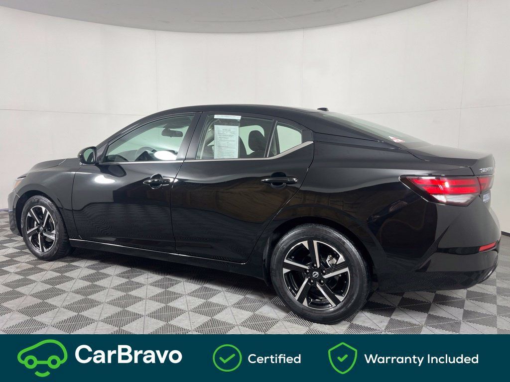 Used 2024 Nissan Sentra SV FWD image 10