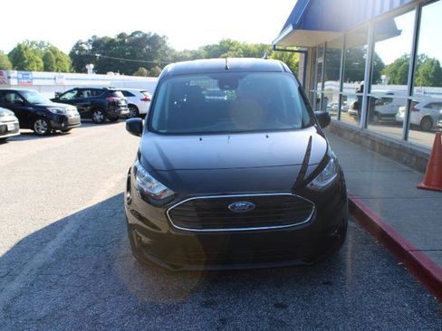 Used 2023 Ford Transit Connect XLT FWD image 2