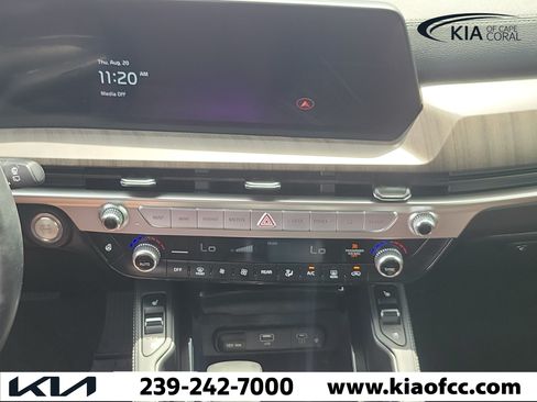 Certified 2023 Kia Telluride EX w/ EX Captain's Chair Package AWD/4WD image 19