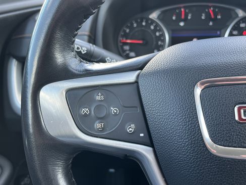 Used 2019 GMC Terrain SLT w/ Preferred Package image 13