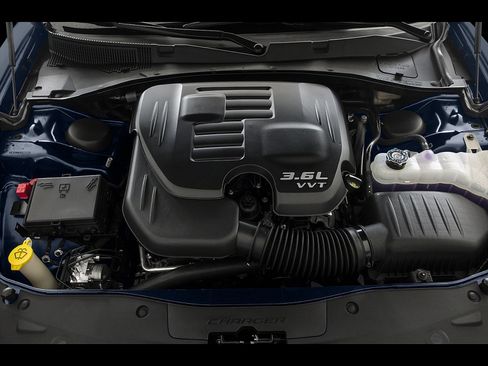 Used 2015 Dodge Charger SE w/ Sport Appearance Group RWD image 69