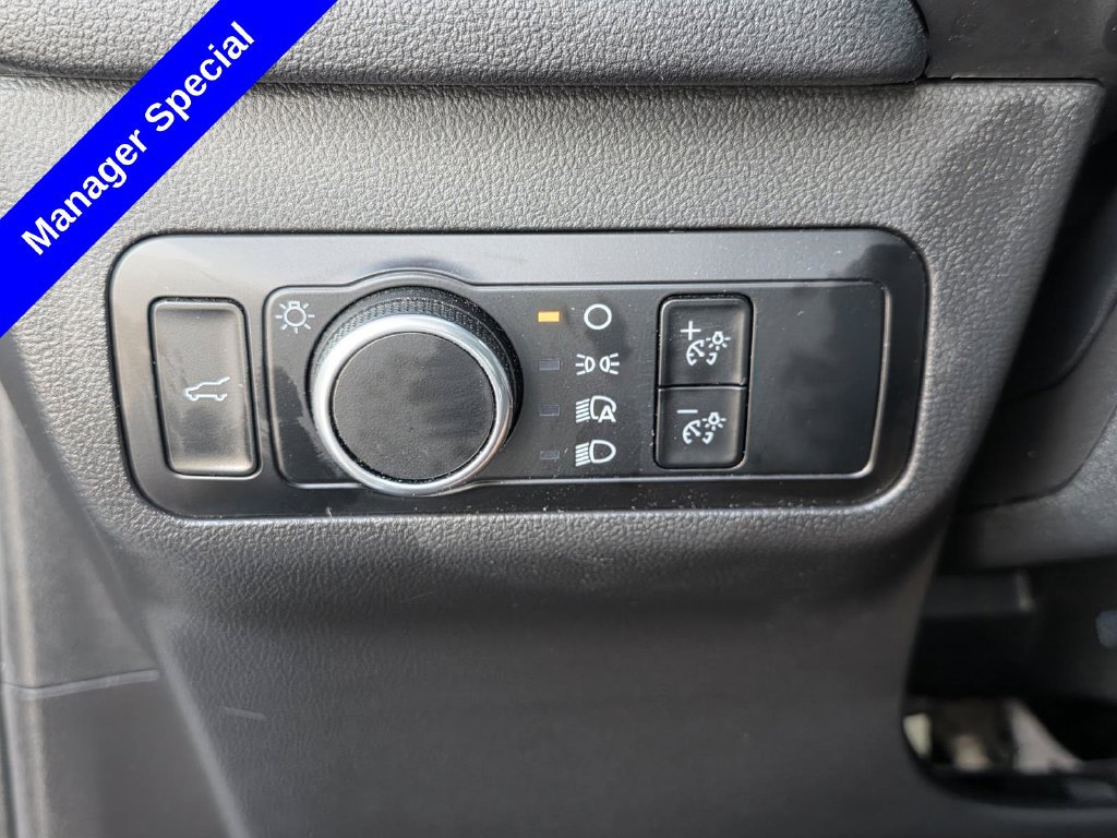 Used 2024 Ford Escape Active w/ Cold Weather Package FWD image 27