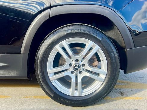 Certified 2021 Mercedes-Benz GLB 250 4MATIC image 14