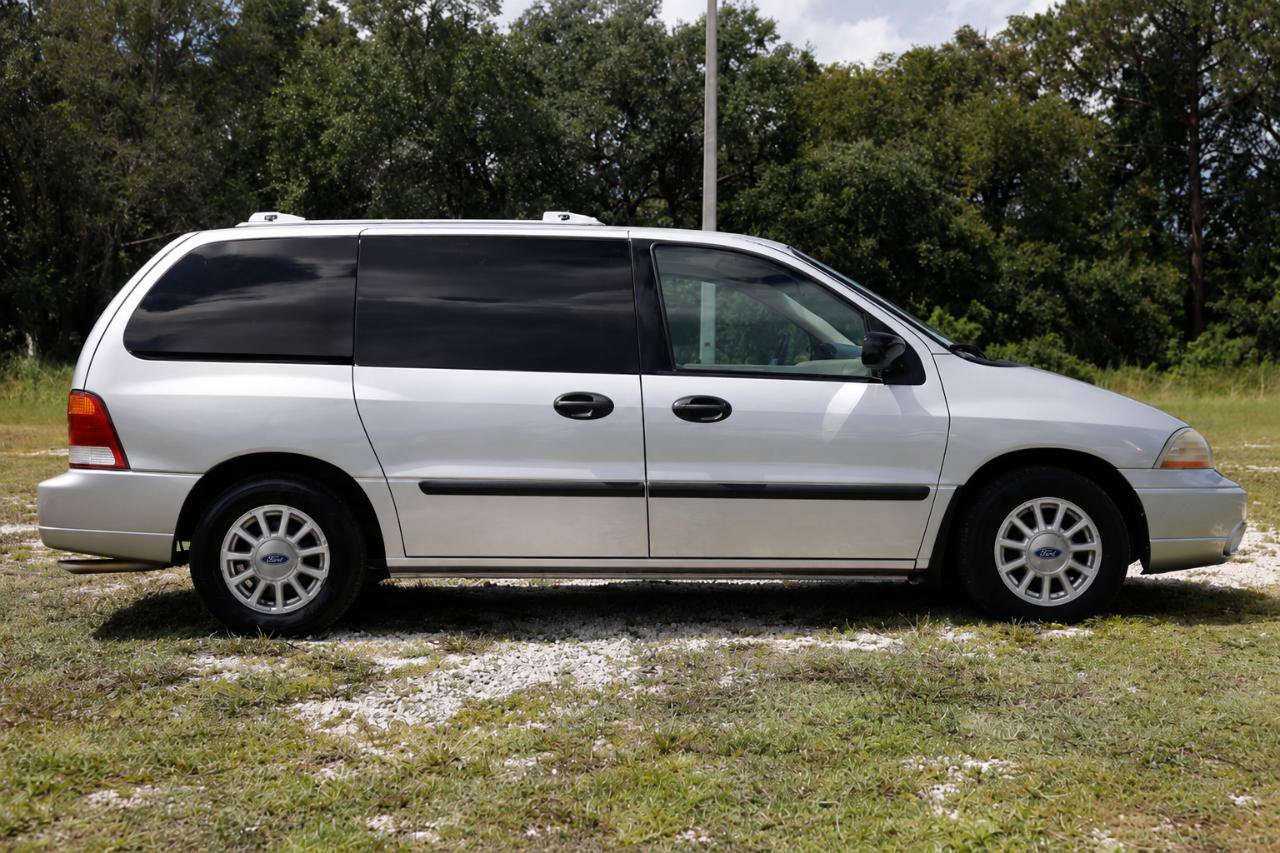 Used 2003 Ford Windstar LX FWD image 13