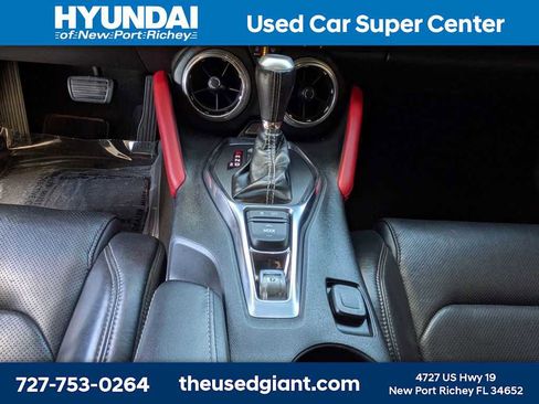 Used 2020 Chevrolet Camaro LT w/ Redline Edition RWD image 19