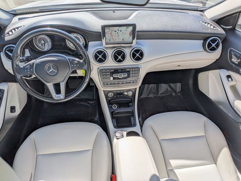 Used 2015 Mercedes-Benz GLA 250 4MATIC image 26