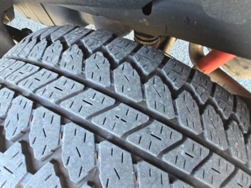 Used 2023 GMC Sierra 1500 AT4 w/ Technology Package image 13