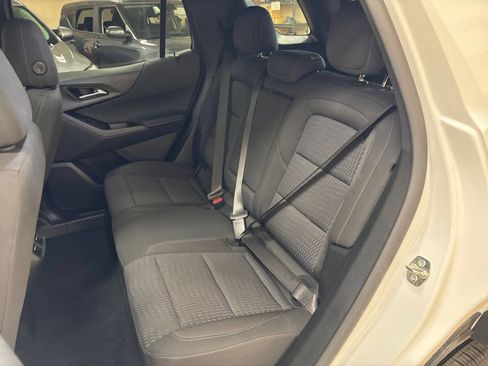 Used 2025 Chevrolet Equinox LT AWD/4WD image 34