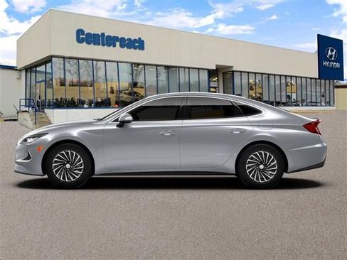 New 2023 Hyundai Sonata SEL w/ Cargo Package FWD image 3