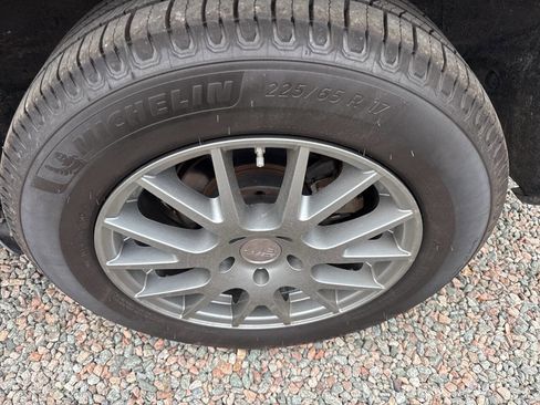 Used 2008 Toyota RAV4 Limited AWD/4WD image 3