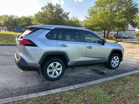 Certified 2025 Toyota RAV4 LE image 5