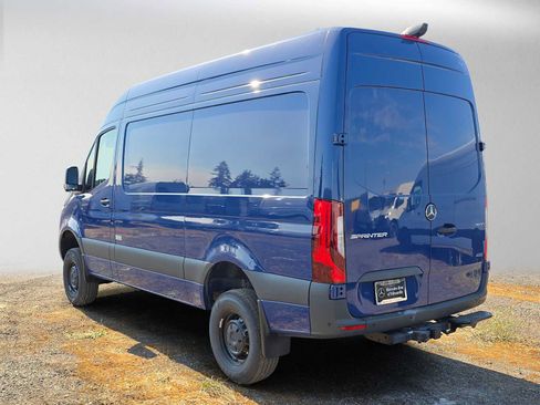 Used 2026 Mercedes-Benz Sprinter 2500 image 5