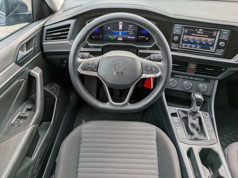 Used 2022 Volkswagen Jetta S FWD image 14