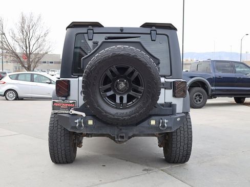 Used 2016 Jeep Wrangler Unlimited Sport w/ Connectivity Group image 5