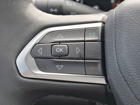 Certified 2024 Jeep Compass Limited image 24