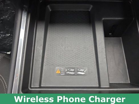 Used 2025 GMC Acadia Elevation image 43