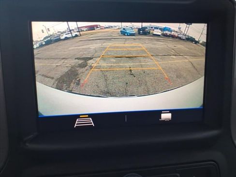 Used 2022 Chevrolet Silverado 1500 Custom w/ Safety Confidence Package image 26