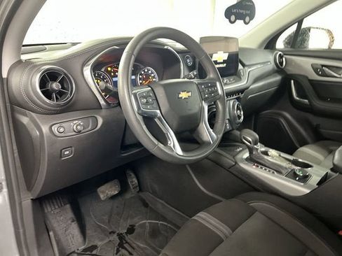 Certified 2024 Chevrolet Blazer LT w/ Convenience Package FWD image 10