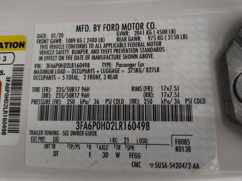 Used 2020 Ford Fusion SE FWD image 33