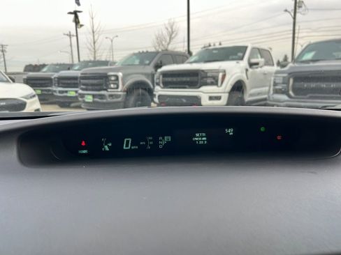 Used 2013 Toyota Prius Two image 16