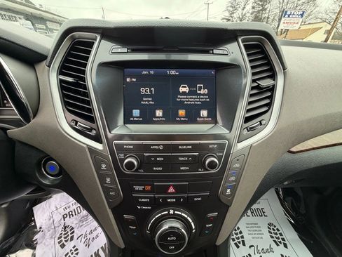 Used 2017 Hyundai Santa Fe SE w/ SE Premium Package 02 image 12