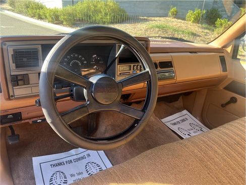 Used 1989 GMC Sierra 2500 2WD Regular Cab image 13