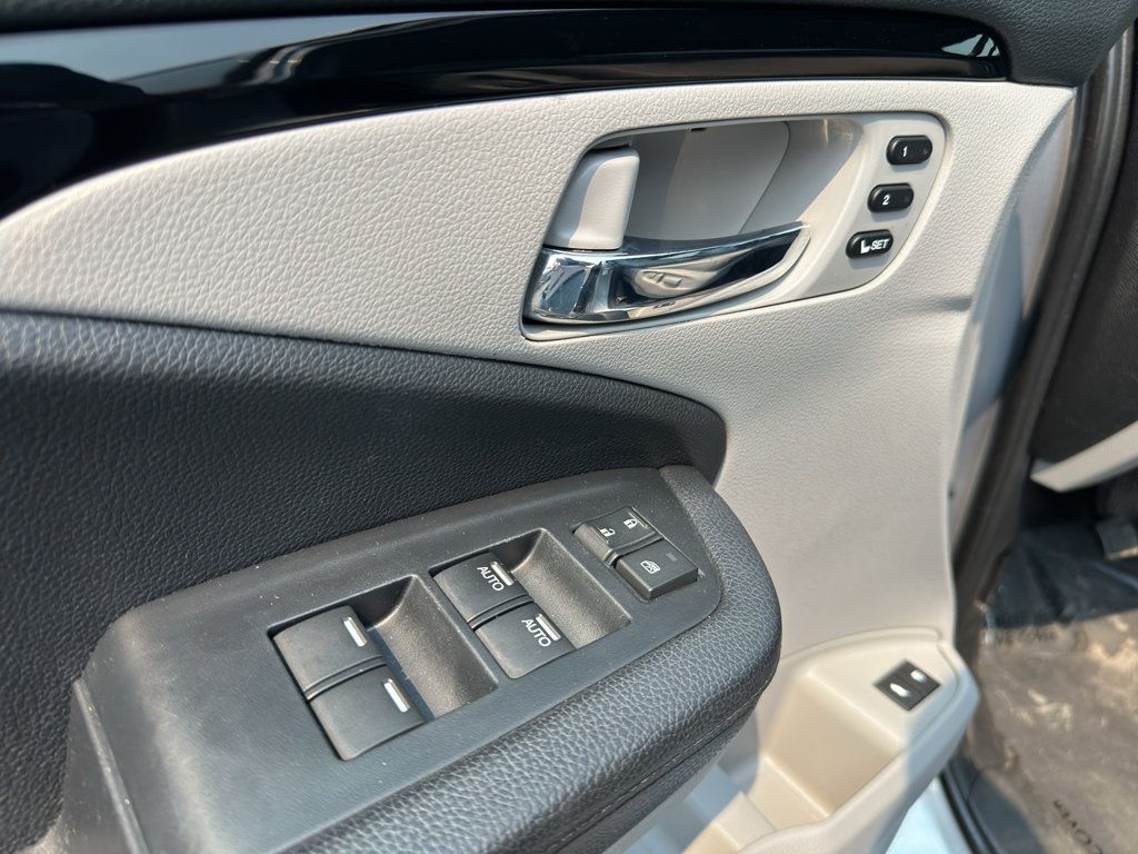Used 2022 Honda Pilot Elite image 15