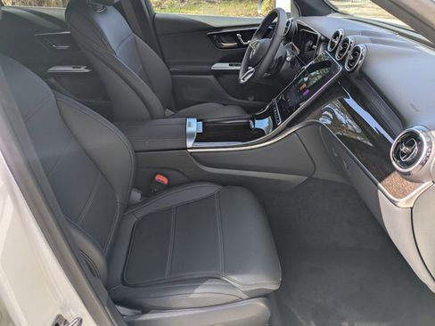 Certified 2026 Mercedes-Benz GLC 300 image 20