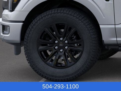 New 2025 Ford F150 Platinum w/ FX4 Off-Road Package image 19