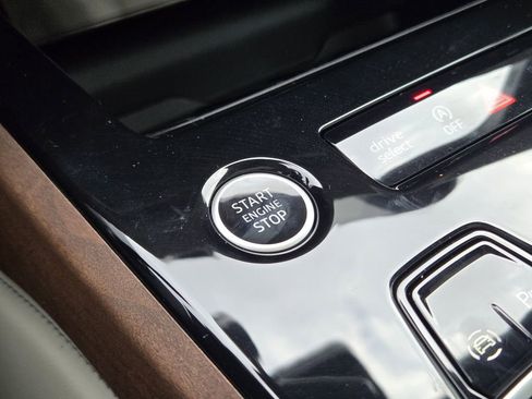 New 2025 Audi A5 2.0T Prestige image 27