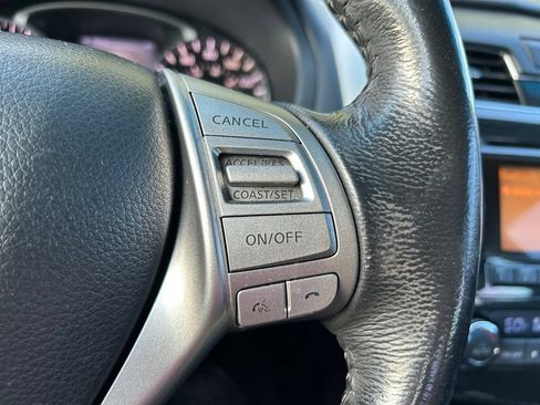 Used 2013 Nissan Altima 2.5 SV FWD image 20