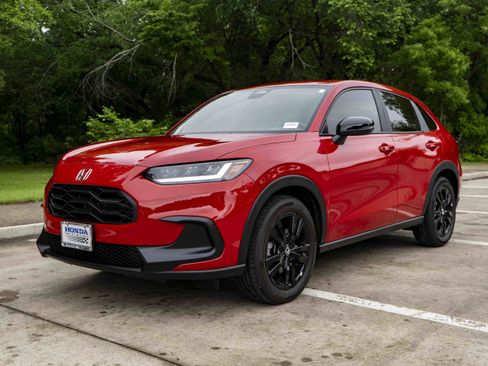 Certified 2026 Honda HR-V Sport image 5