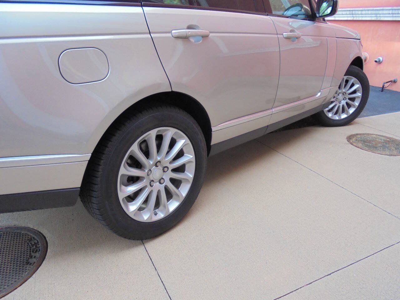 Used 2019 Land Rover Range Rover HSE AWD/4WD image 22