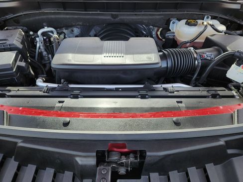 Used 2024 Chevrolet Suburban RST w/ Luxury Package image 40