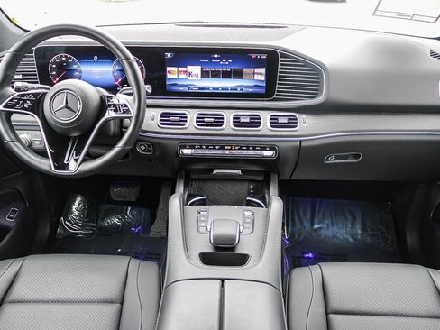 Certified 2025 Mercedes-Benz GLE 350 4MATIC image 12