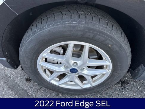 Certified 2022 Ford Edge SEL image 11