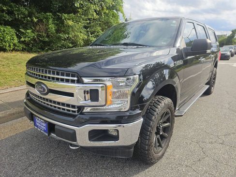 Used 2019 Ford F150 XLT w/ Equipment Group 302A Luxury AWD/4WD image 3