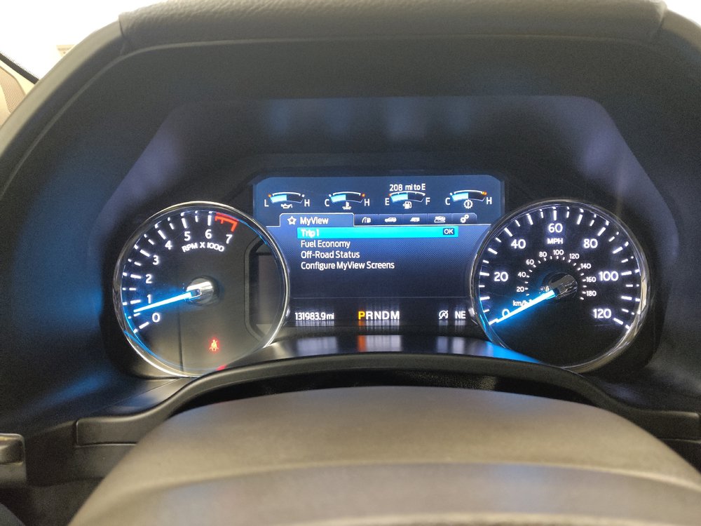 Used 2020 Ford Expedition XLT w/ Equipment Group 202A AWD/4WD image 23