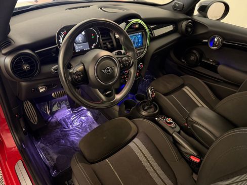 Used 2021 MINI Cooper S w/ 6.5" Touchscreen Package FWD image 4
