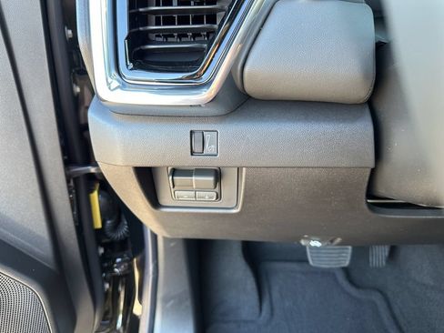 New 2026 GMC Canyon Elevation w/ Convenience Package AWD/4WD image 35