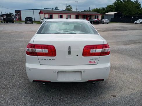 Used 2008 Lincoln MKZ FWD image 4
