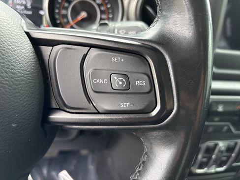 Used 2020 Jeep Wrangler Unlimited Sport S AWD/4WD image 23