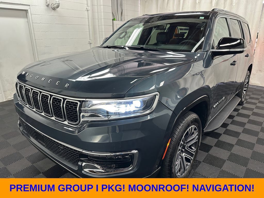Used 2025 Jeep Wagoneer 4WD w/ Premium Group I image 1