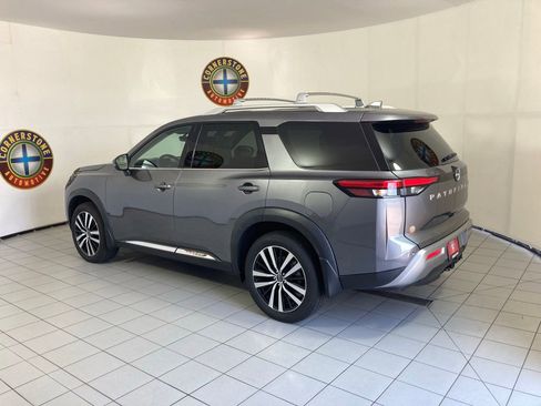 Used 2024 Nissan Pathfinder Platinum image 21